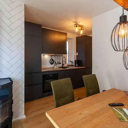 Liftquartier Mit Kamin Und Balkon Braunlage